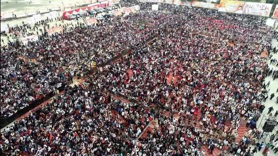 Ludhiana additional deputy commissioner Amit Sareen asked the officers to ensure that all applications are dealt with sincerely and timely to facilitate the political parties. (HT File Photo/For reference)