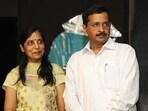 Delhi CM Arvind Kejriwal with wife Sunita Kejriwal Delhi CM Arvind Kejriwal with wife Sunita Kejriwal