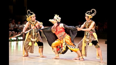A performance of the Ramayana ballet at the Prambanan temple in Yogyakarta, Indonesia. (Aleksandar Todorovic/Shutterstock) A performance of the Ramayana ballet at the Prambanan temple in Yogyakarta, Indonesia. (Aleksandar Todorovic/Shutterstock)