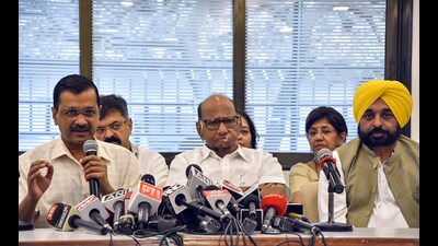 As part of the INDIA alliance, we are strongly supporting Kejriwal. We will back him and remain united, Pawar said. (HT PHOTO) As part of the INDIA alliance, we are strongly supporting Kejriwal. We will back him and remain united, Pawar said. (HT PHOTO)