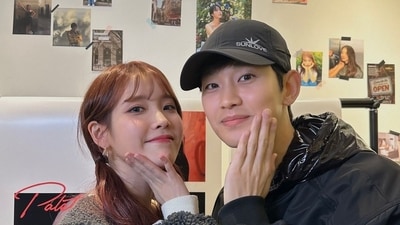 Kim Soo Hyun and IU's Heartwarming Friendship Captured in Adorable Photo (pic- soohyun_k216) Kim Soo Hyun and IU's Heartwarming Friendship Captured in Adorable Photo (pic- soohyun_k216)