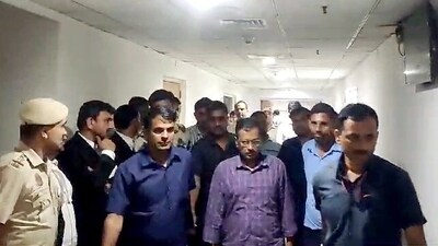 Delhi Chief Minister and Aam Aadmi Party (AAP) national convener Arvind Kejriwal in Rouse Avenue Court after his Enforcement Directorate (ED) remand hearing in an alleged Delhi excise policy case in New Delhi on Friday. (ANI) Delhi Chief Minister and Aam Aadmi Party (AAP) national convener Arvind Kejriwal in Rouse Avenue Court after his Enforcement Directorate (ED) remand hearing in an alleged Delhi excise policy case in New Delhi on Friday. (ANI)