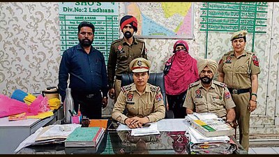 The accused in police custody in Ludhiana on Saturday. (HT Photo) The accused in police custody in Ludhiana on Saturday. (HT Photo)