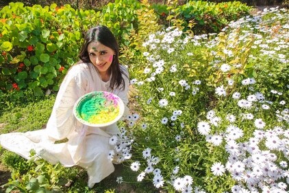 Akansha Ranjan on Holi Akansha Ranjan on Holi