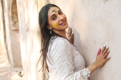 Akansha Ranjan on Holi Akansha Ranjan on Holi