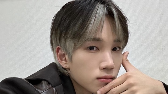 VANNER member Sungkook will enlist in South Korean military.
