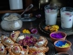 Holi_dishes