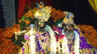 Dol Jatra, the last festival of the year in the Bengali calendar, celebrates the arrival of spring by honouring Radha and Krishna. (HT File Photo) Dol Jatra, the last festival of the year in the Bengali calendar, celebrates the arrival of spring by honouring Radha and Krishna. (HT File Photo)