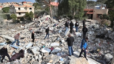The strike occurred a few minutes after midnight and wounded three people according to Baalbek’s mayor, Bachir Khodr, who posted the news on X. (AP/File) The strike occurred a few minutes after midnight and wounded three people according to Baalbek’s mayor, Bachir Khodr, who posted the news on X. (AP/File)