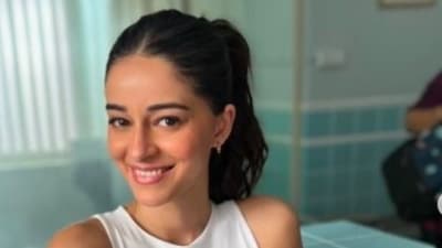 Ananya Panday shares pictures from her favourite spots