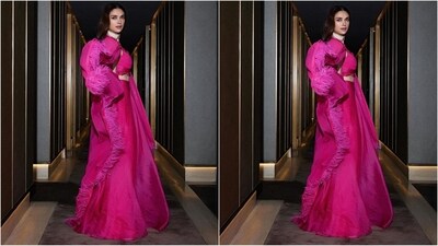 If you loved Aditi's outfit and are wondering how much it costs then don't worry we have got your back. Her stunning attire is from the shelves of luxury designer brand Ridhi Mehra and comes with a price tag of  <span class='webrupee'>₹</span>78k.&nbsp; (Instagram/@aditiraohydari)