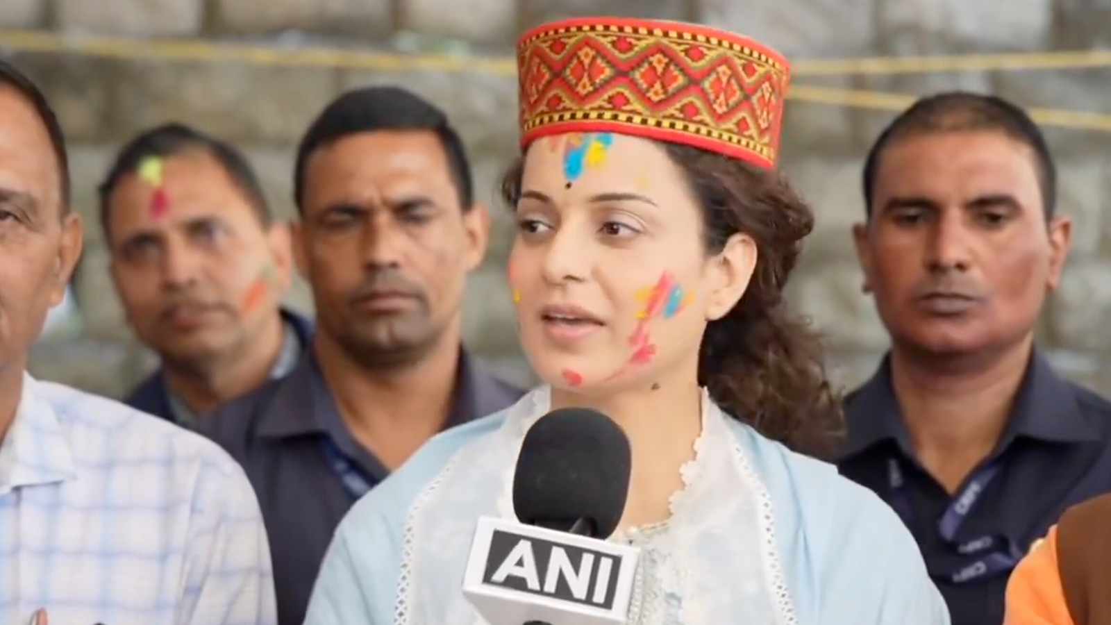 'Politician' Kangana Ranaut addresses media first time since joining ...