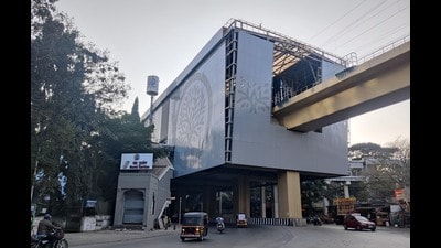 At present, Maha-Metro is getting a revenue of ₹55 to ₹72 lakh per annum for stations. (HT PHOTO) At present, Maha-Metro is getting a revenue of ₹55 to ₹72 lakh per annum for stations. (HT PHOTO)