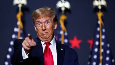 Donald Trump faces a deadline on Monday to cover a $454 million civil fraud judgment for manipulating the values of his real estate holdings to dupe lenders, or risk New York state seizing his properties. (REUTERS)