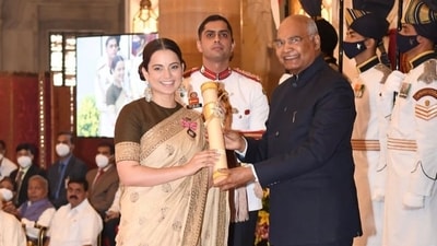In 2021, Kangana Ranaut received her Padma Shri award from then-President Ram Nath Kovind during the Padma Awards ceremony for 2020 at the Rashtrapati Bhawan in Delhi. Prime Minister Narendra Modi and Home Minister Amit Shah also attended. Sharing a photo of herself from the event, Kangana wrote on Instagram at the time, "Long ago when I started my career a question bothered me. I asked myself some want money, some want fans, some seek fame and some just want attention. What do I want? Deep down I always knew as a girl child I wanted to earn respect and that is my treasure. Thank you India for this gift." 