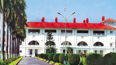 Bihar Raj Bhavan (FILE PHOTO) Bihar Raj Bhavan (FILE PHOTO)