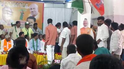 Clashes erupt between workers of the BJP and JD(S) in a joint event in Tumukuru district on Monday. (ANI) Clashes erupt between workers of the BJP and JD(S) in a joint event in Tumukuru district on Monday. (ANI)