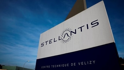 Stellantis fired 400 employees due to the “unprecedented uncertainties and heightened competitive pressures” it faces. (REUTERS)