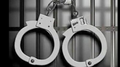 The juvenile was outside a shop when teams were sent to the Shastri Nagar area and he was apprehended on Monday. (Representational Image) The juvenile was outside a shop when teams were sent to the Shastri Nagar area and he was apprehended on Monday. (Representational Image)