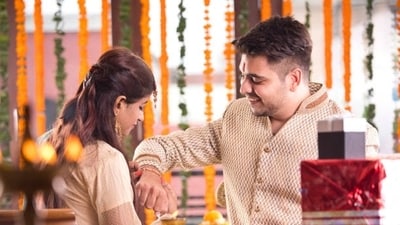 Holi Bhai Dooj celebrates the eternal bond shared by siblings. (istockphoto) Holi Bhai Dooj celebrates the eternal bond shared by siblings. (istockphoto)