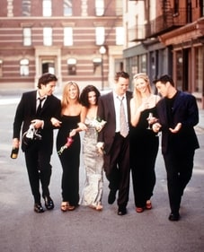 Friends featured David Schwimmer, Jennifer Aniston, Courteney Cox, Matthew Perry, Lisa Kudrow and Matt LeBlanc. Friends featured David Schwimmer, Jennifer Aniston, Courteney Cox, Matthew Perry, Lisa Kudrow and Matt LeBlanc.