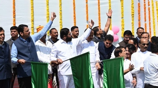 Mumbai, India. Mar 11,2024: Worli to Marine Drive 9.5 kilometres of the 10.58-kilometre Dharmveer Swarajya Rakshak Chhatrapati Sambhaji Maharaj Road (Coastal Road) inaugurated by Maharashtra Chief minister Eknath Shinde along with deputy chief ministers Devendra Fadnavis and Ajit Pawar in Mumbai. coastal road will be opened to traffic for the public on Tuesday morning. Mar 11,2024.(Photo by Raju Shinde/HT Photo)