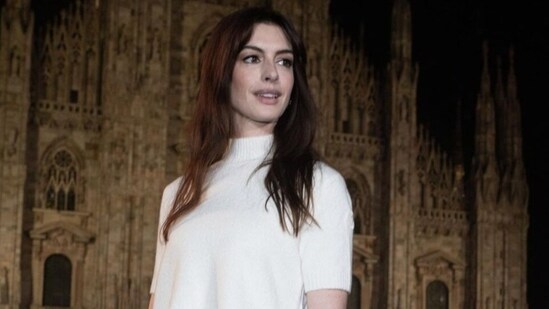 Anne Hathaway recently spoke about her miscarriage in an interview. (PC/Instagram/annehathaway)