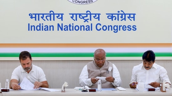 Congress President Mallikarjun Kharge, party leader Rahul Gandhi and party general secretary in-charge (organisation) KC Venugopal chair a Central Election Committee (CEC). (AICC)