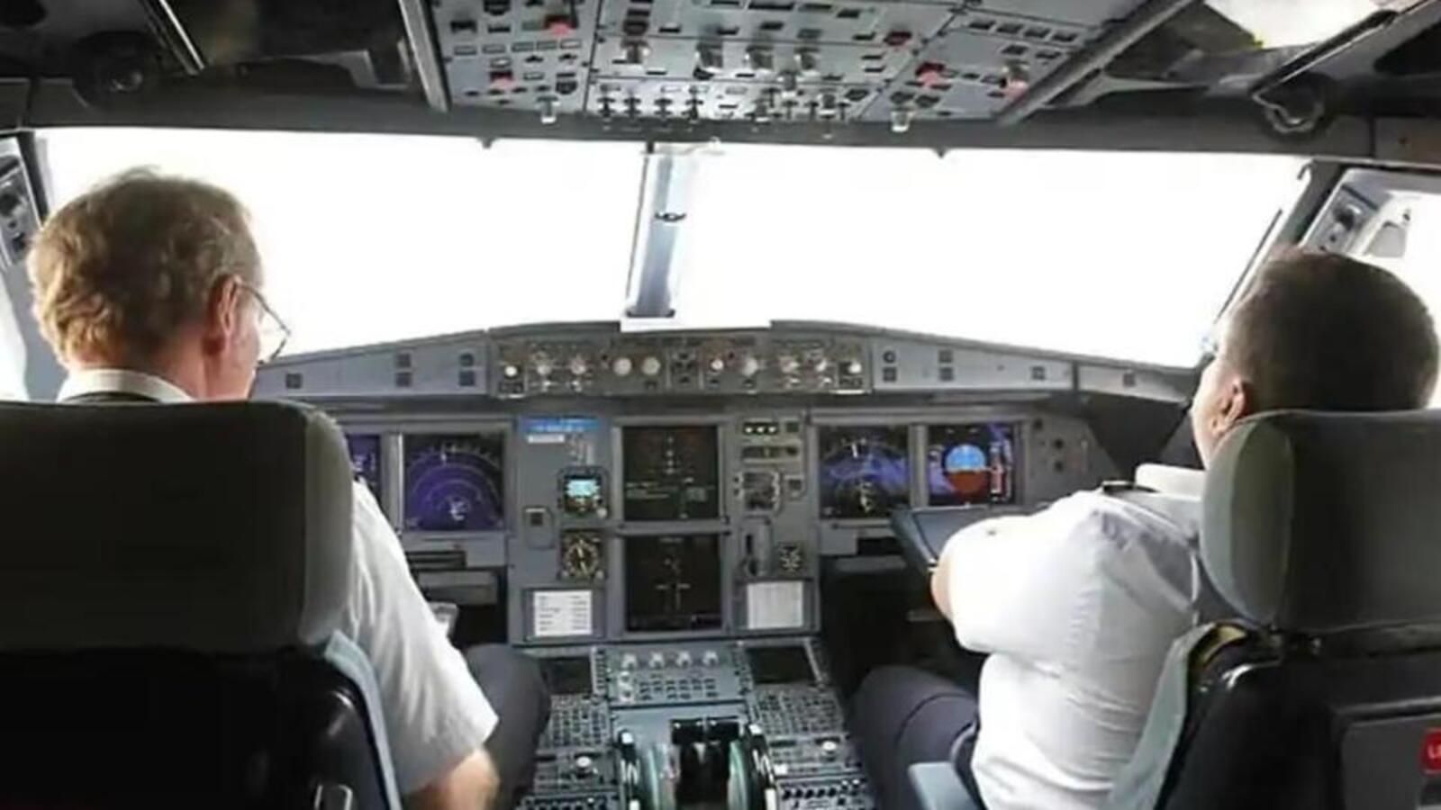 Experts raise concerns after DGCA defers implementation of new pilot rest norms - Vimarsana News