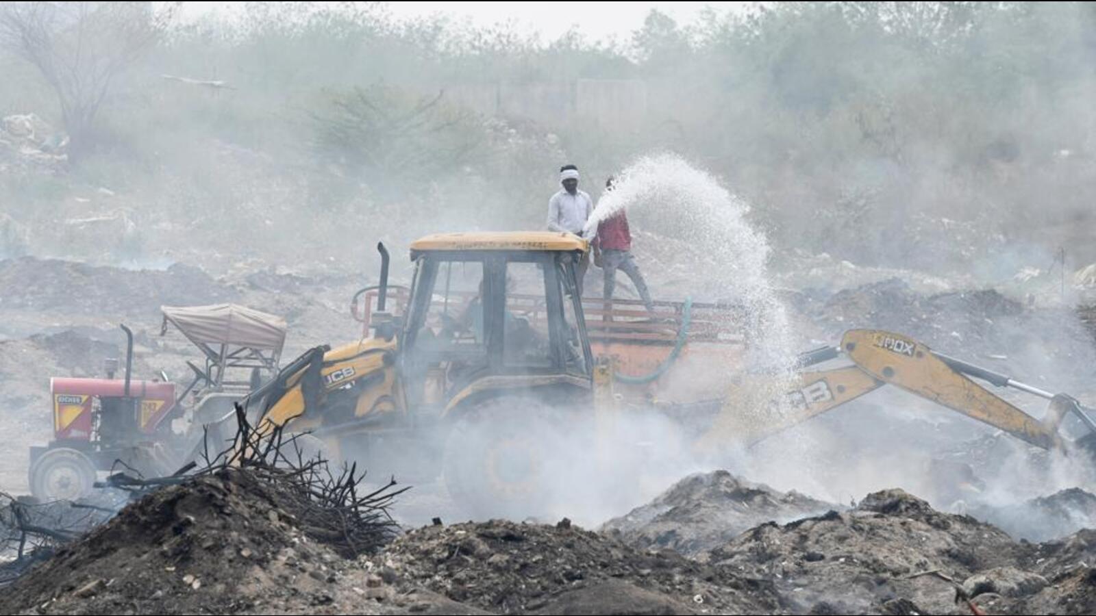 Noida blaze still raging for third day, 150 firefighters deployed - Vimarsana News