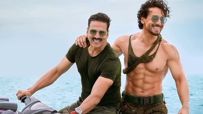 Akshay Kumar and Tiger Shroff in a still from the film Bade Miyan Chote Miyan. Akshay Kumar and Tiger Shroff in a still from the film Bade Miyan Chote Miyan.