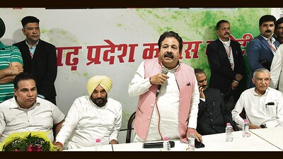 All India Congress Committee in-charge Rajeev Shukla addressing a meeting of party workers at Rajiv Gandhi Congress Bhawan in Sector 35, Chandigarh. He clarified that he was in the city only to engage with local leaders and the Chandigarh candidate will be announced soon. (Keshav Singh/HT) All India Congress Committee in-charge Rajeev Shukla addressing a meeting of party workers at Rajiv Gandhi Congress Bhawan in Sector 35, Chandigarh. He clarified that he was in the city only to engage with local leaders and the Chandigarh candidate will be announced soon. (Keshav Singh/HT)