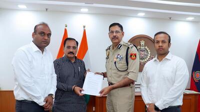 Delhi BJP president Virendra Sachdeva files a police complaint with Delhi Police Commissioner Sanjay Arora in New Delhi on Wednesday. (ANI) Delhi BJP president Virendra Sachdeva files a police complaint with Delhi Police Commissioner Sanjay Arora in New Delhi on Wednesday. (ANI)