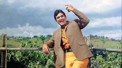 My earliest thoughts of a hero take me to the once magnificent cinema halls of the ’70s when Rajesh Khanna was the cynosure of all eyes. (HT Fi;e) My earliest thoughts of a hero take me to the once magnificent cinema halls of the ’70s when Rajesh Khanna was the cynosure of all eyes. (HT Fi;e)