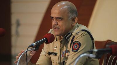 Sadanand Vasant Date moves to head the country’s premier investigating agency NIA from his present post as chief of the Maharashtra Anti-Terrorism Squad (HT) Sadanand Vasant Date moves to head the country’s premier investigating agency NIA from his present post as chief of the Maharashtra Anti-Terrorism Squad (HT)