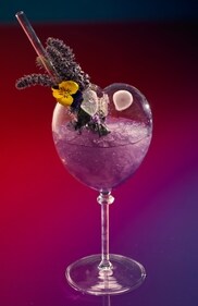 Alongside contemporary Asian menu, Ling Ling offers meticulously crafted signature cocktails Alongside contemporary Asian menu, Ling Ling offers meticulously crafted signature cocktails