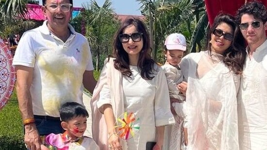 A few days ago, Priyanka arrived in India with her daughter Malti for some work-related commitments. She launched a grand store of Bulgari in Mumbai's Jio World Plaza.(Instagram)