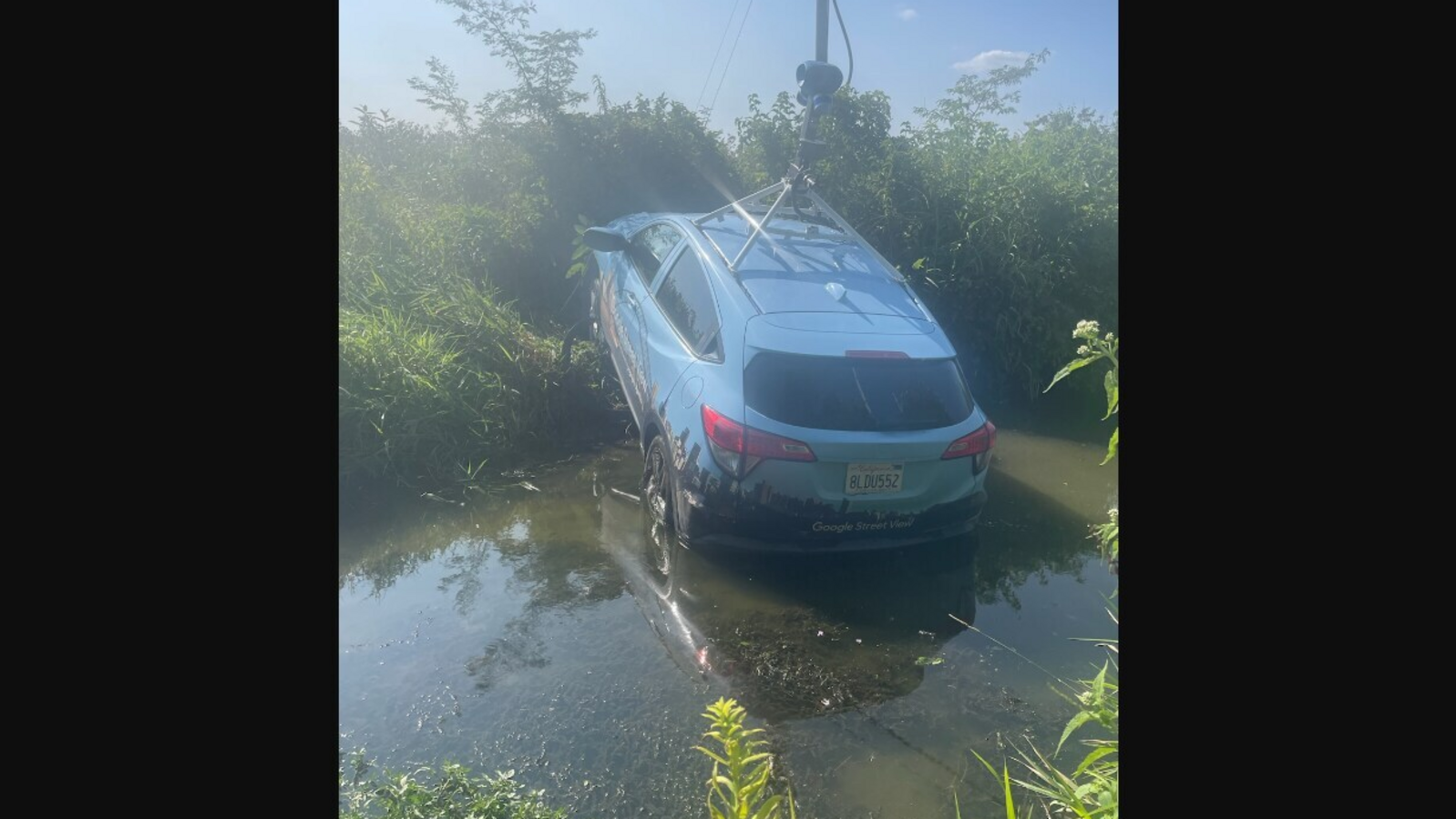 Google Maps Street View driver who crashed into creek after leading cops on dangerous chase pleads guilty - Vimarsana News