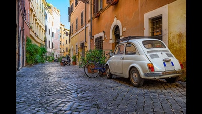 A street in Rome, Italy, where the protagonist of Veronica Raimo’s Lost on Me grows up. (Shutterstock)