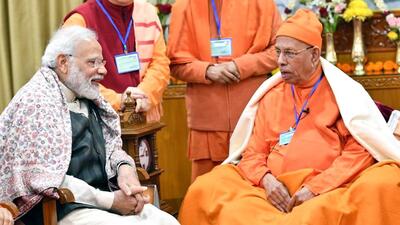 Prime Minister Narendra Modi with Swami Smaranananda. (Narendra Modi-X) Prime Minister Narendra Modi with Swami Smaranananda. (Narendra Modi-X)