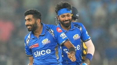 Hardik Bumrah and Jasprit Bumrah Hardik Bumrah and Jasprit Bumrah