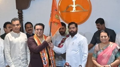 Govinda, who joined Shiv Sena recently once said that politics was full of 'deception' Govinda, who joined Shiv Sena recently once said that politics was full of 'deception'