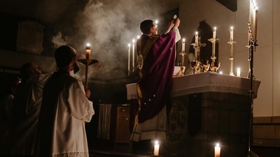 Church Services: Christians attend special church services on Good Friday, where prayers, hymns, and readings focus on the crucifixion and death of Jesus Christ. Many churches hold solemn liturgies and processions to mark the day.&nbsp; (Unsplash)