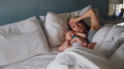 Having a bedtime routine is important. Putting on an eye mask and practicing deep bretahing helps the nervous system to relax. (Unsplash) Having a bedtime routine is important. Putting on an eye mask and practicing deep bretahing helps the nervous system to relax. (Unsplash)