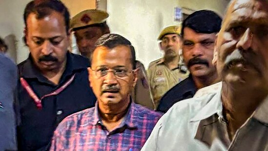Delhi Chief Minister and AAP Convenor Arvind Kejriwal arrives to appear before the Rouse Avenue Court (PTI Photo) (PTI)