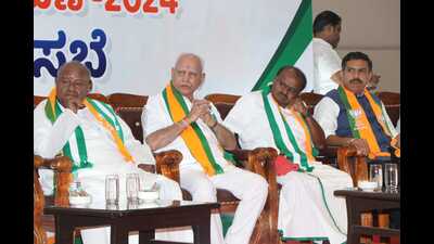 BJP and JD(S) passed a resolution to contest the parliamentary election together at their first joint coordination meeting on Friday. (HT)