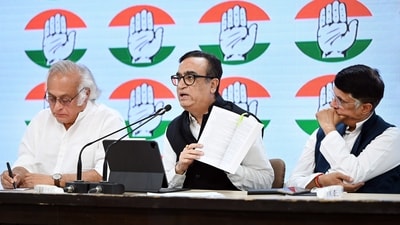 Congress Party leaders Ajay Maken Jairam Ramesh and Pawan Khera addressing a press conference at AICC in New Delhi (Hindustan Times) Congress Party leaders Ajay Maken Jairam Ramesh and Pawan Khera addressing a press conference at AICC in New Delhi (Hindustan Times)