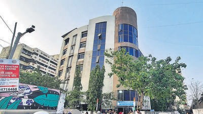 Mumbai, India - March ,29, 2024: Shivaji nager police Station at Govandi mumbai ,in Mumbai, in Mumbai, India, on, Friday, March,29, 2024. ( Praful Gangurde / HT Photo )