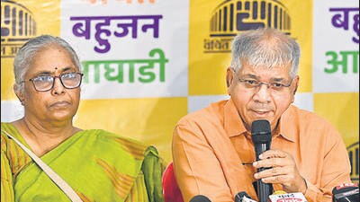 Mumbai, India - March 29, 2024:Prakash Ambedkar of VBA addressing bto media during press conference at Ambedkar Bhavan in Mumbai, India, on Friday, March 29, 2024. (Photo by Anshuman Poyrekar/ Hindustan Times) (Hindustan Times)
