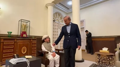 The image shows Pakistan's 'youngest' YouTuber Shiraz with PM Shehbaz Sharif. (Instagram/@shirazi786) The image shows Pakistan's 'youngest' YouTuber Shiraz with PM Shehbaz Sharif. (Instagram/@shirazi786)